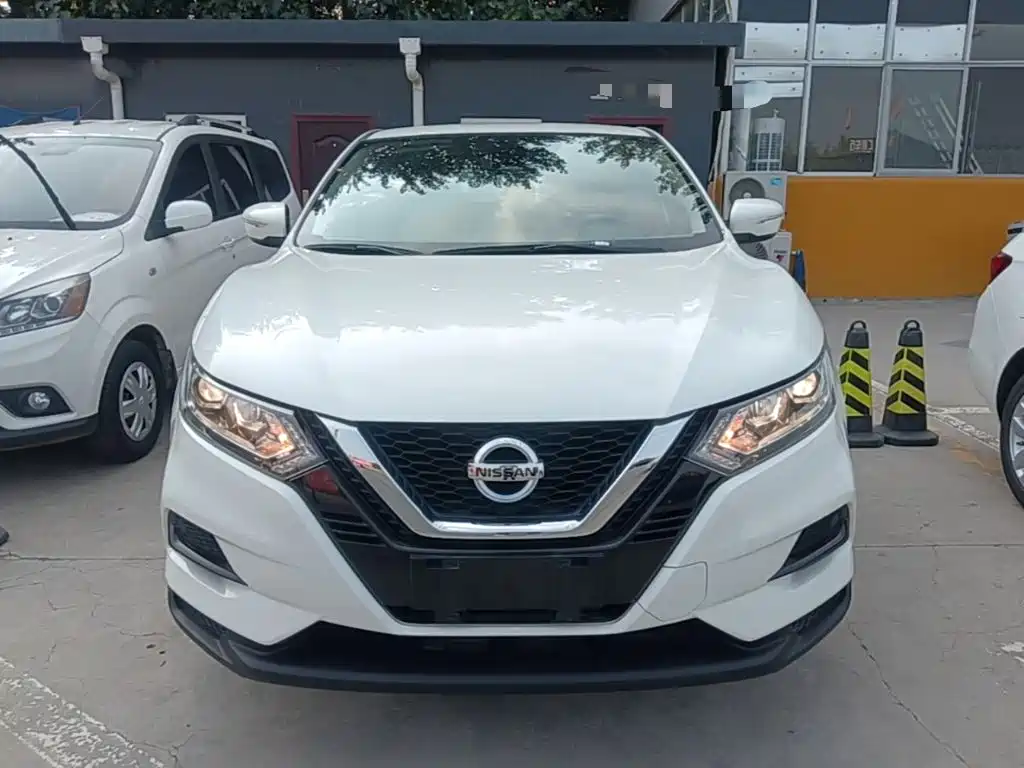 Nissan Qashqai — миниатюра 3