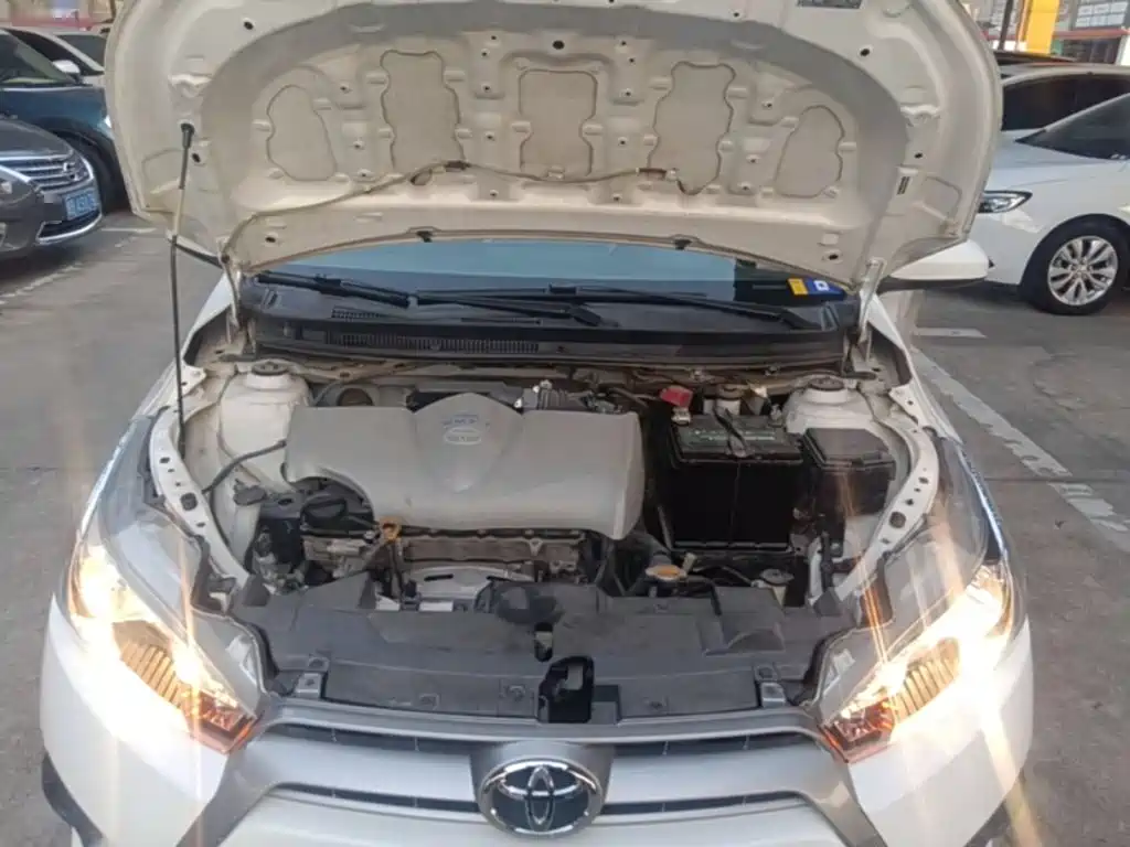 Toyota Yaris L — миниатюра 20