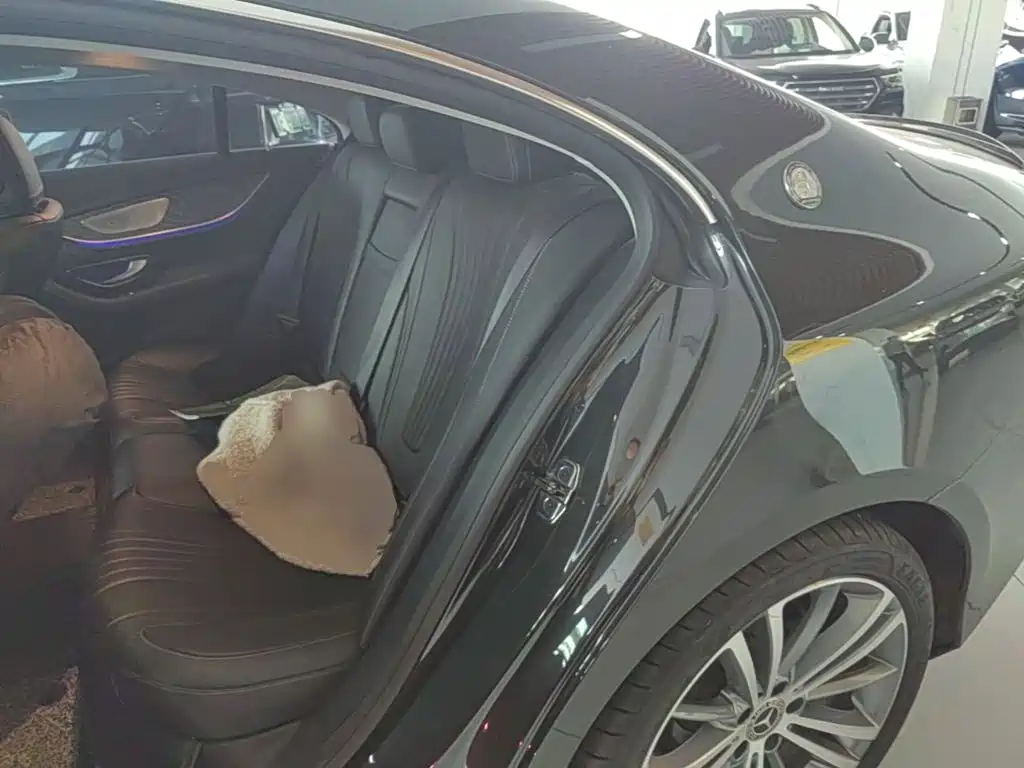 Mercedes-Benz CLS — миниатюра 17