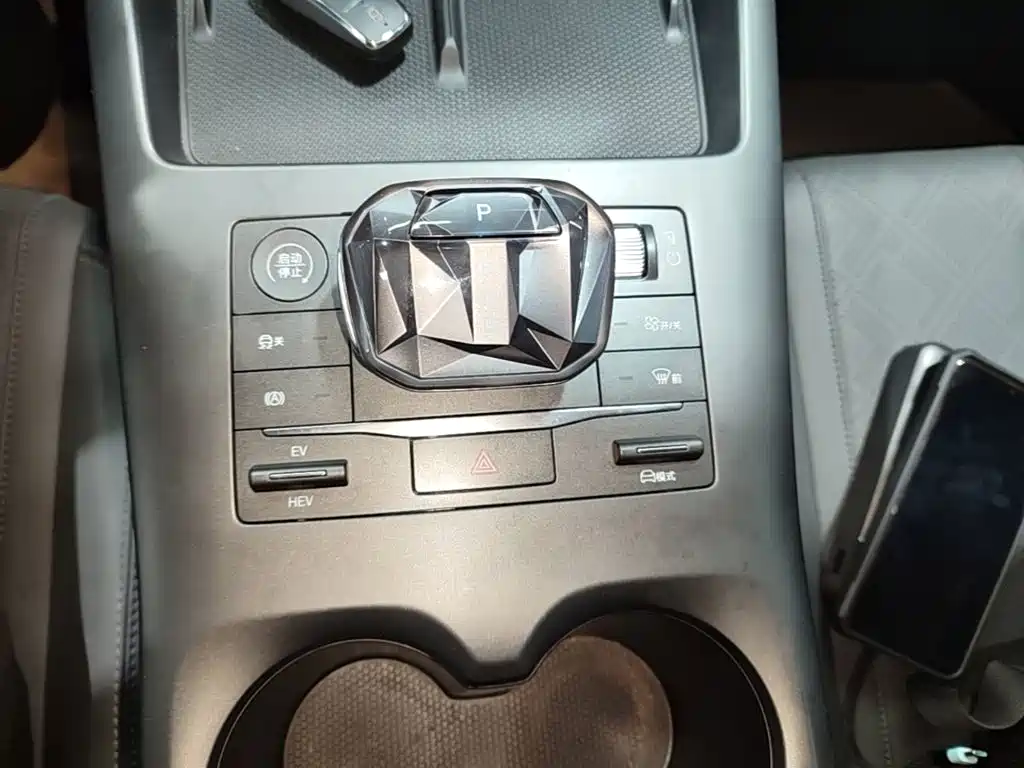 BYD Qin PLUS — миниатюра 14
