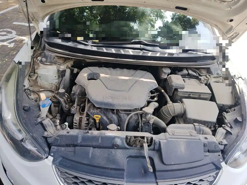 Hyundai Elantra Langdong — миниатюра 16