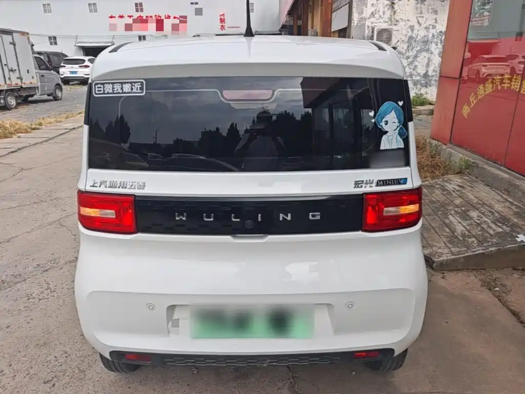 Wuling MINIEV — миниатюра 6