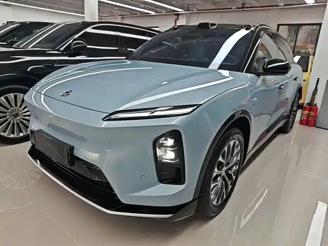 2025 Nio ES6