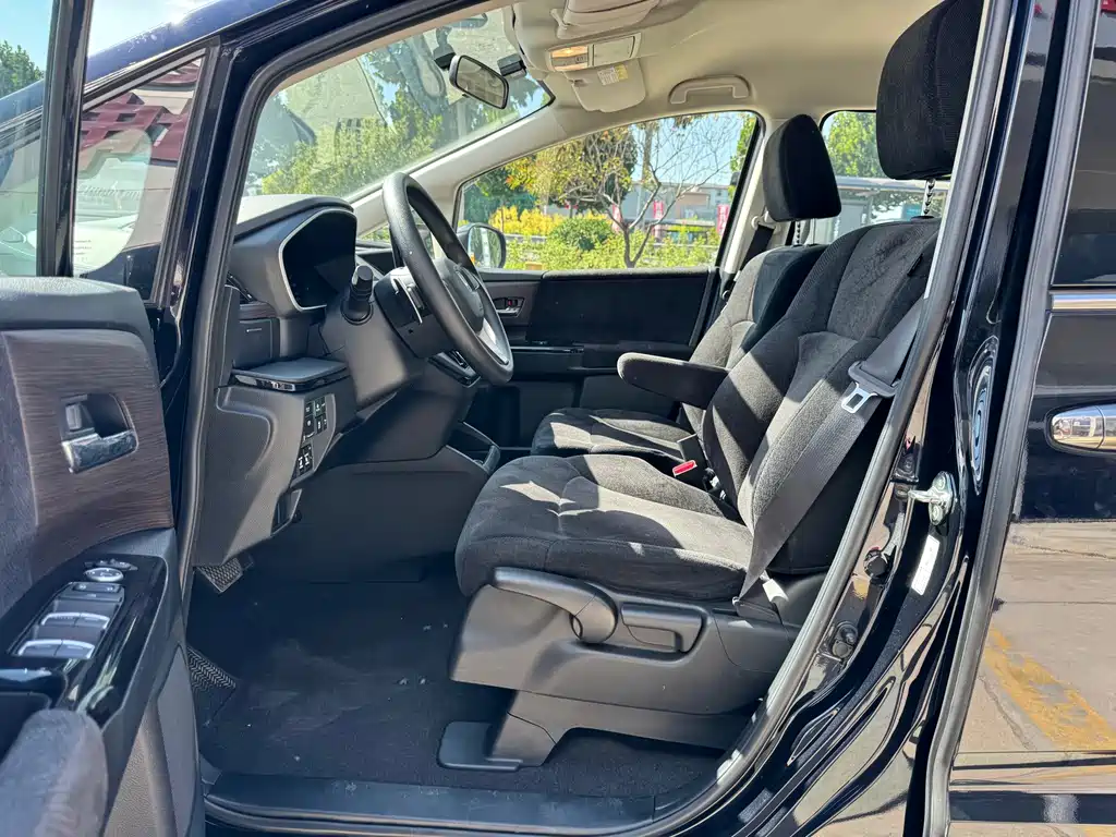 Honda Odyssey — миниатюра 9
