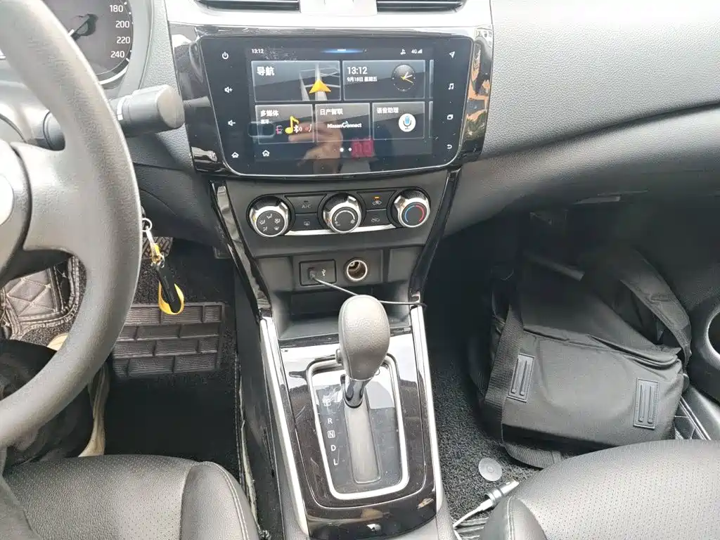 Nissan Sylphy — миниатюра 7