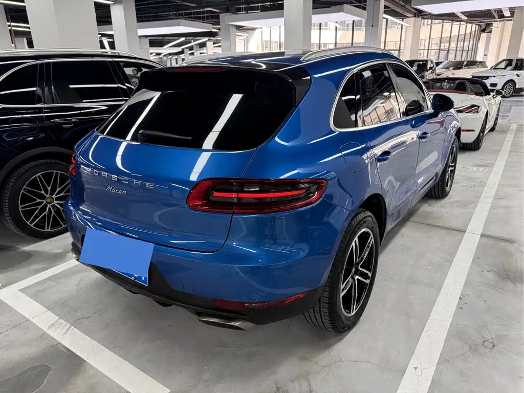 Porsche Macan — миниатюра 12