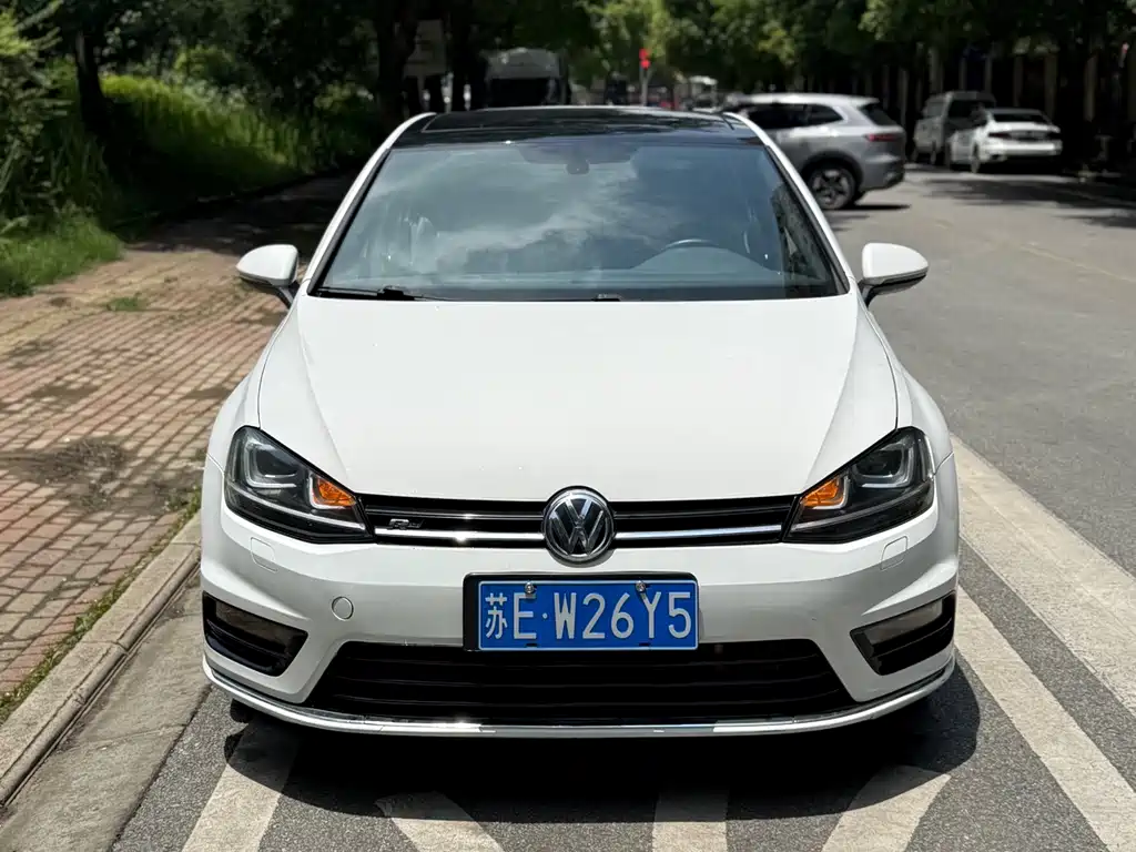 Volkswagen Golf — миниатюра 2