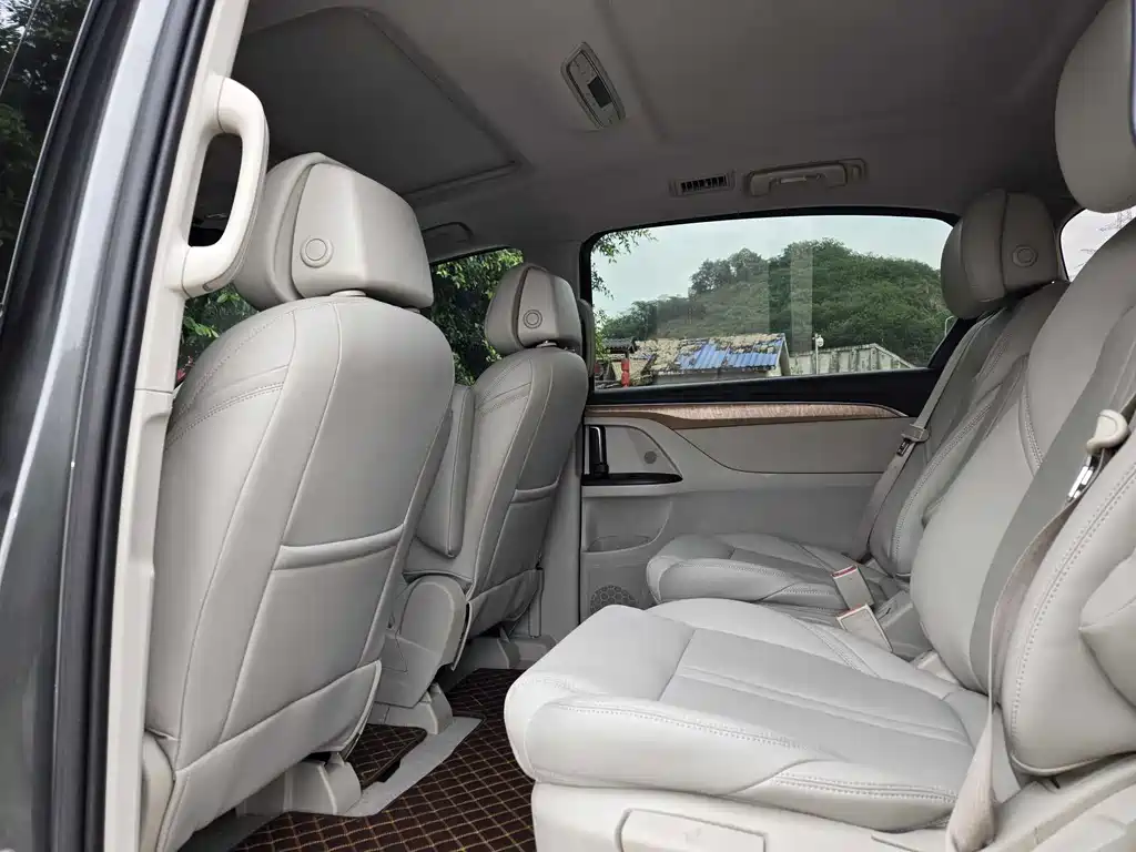 Buick GL8 2017 ES 28T Comfort V