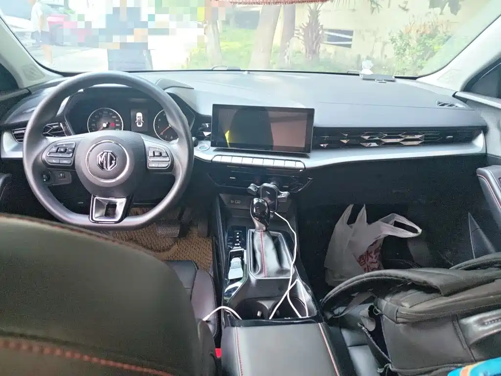 MG MG5 — миниатюра 13