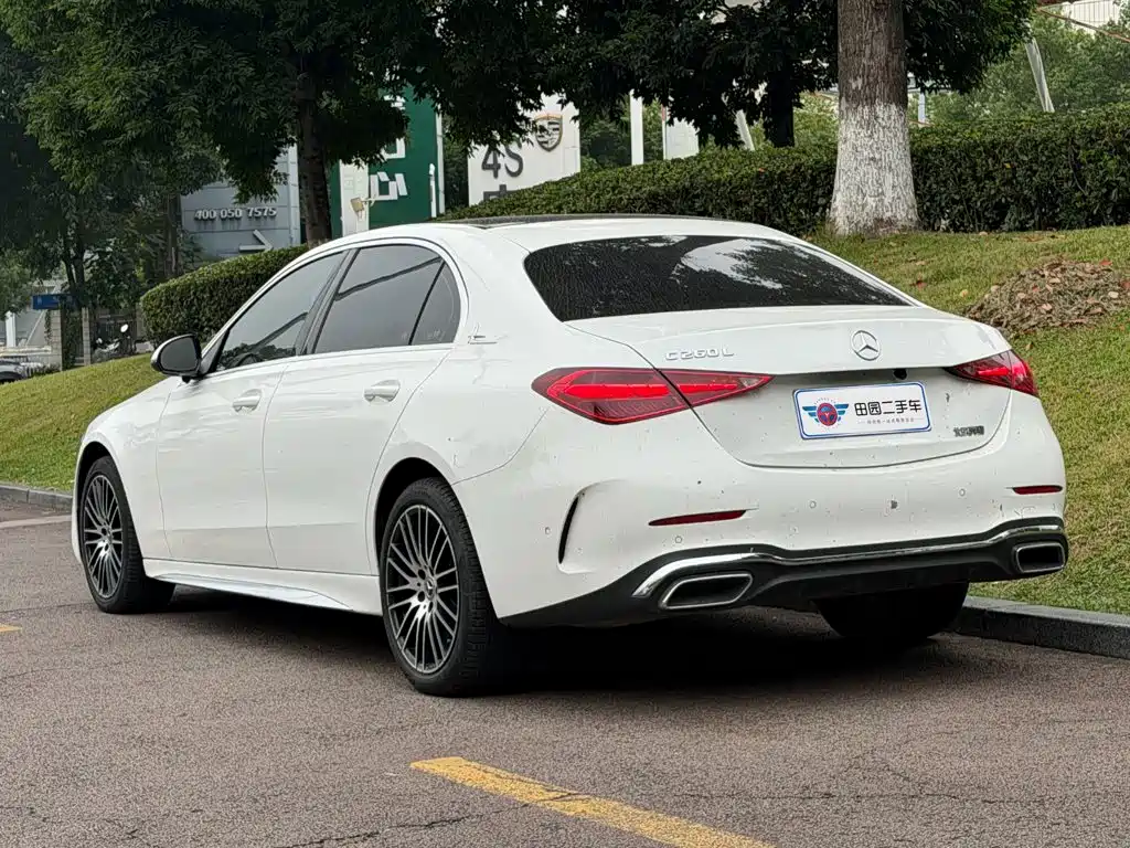 Mercedes-Benz C-Class — миниатюра 4