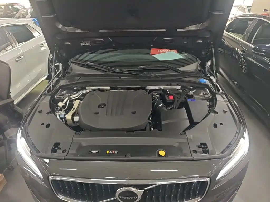 Volvo V90 — миниатюра 20