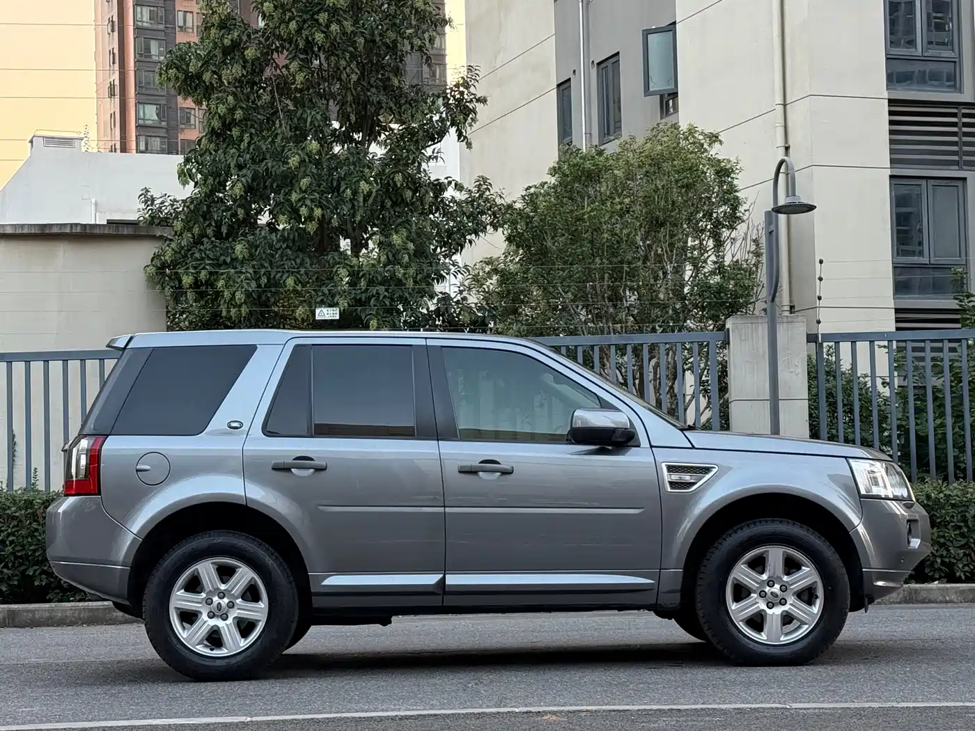 Land Rover Freelander 2