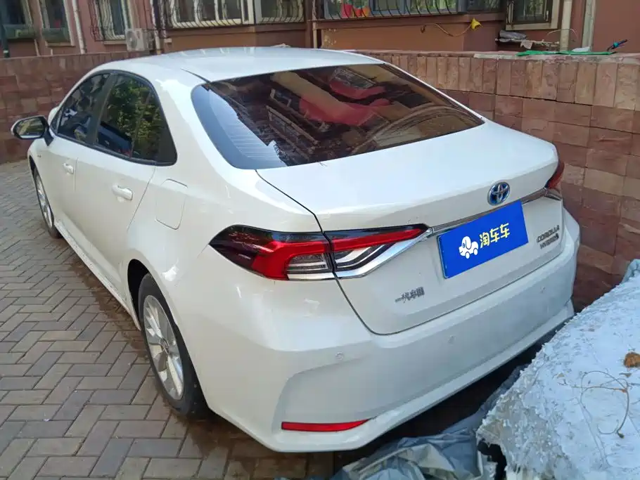 Toyota Corolla — миниатюра 3