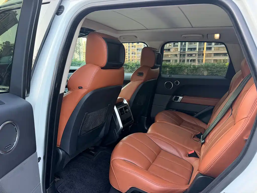 Land Rover Sport — миниатюра 5