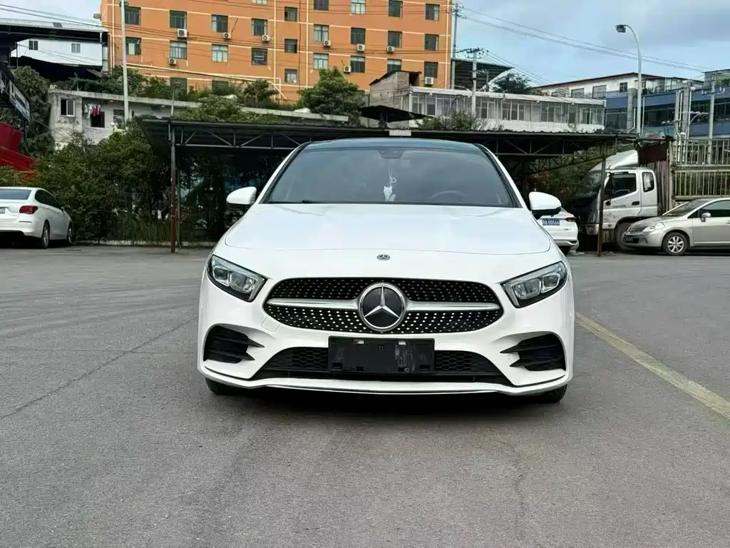 Mercedes-Benz A-Class — миниатюра 2