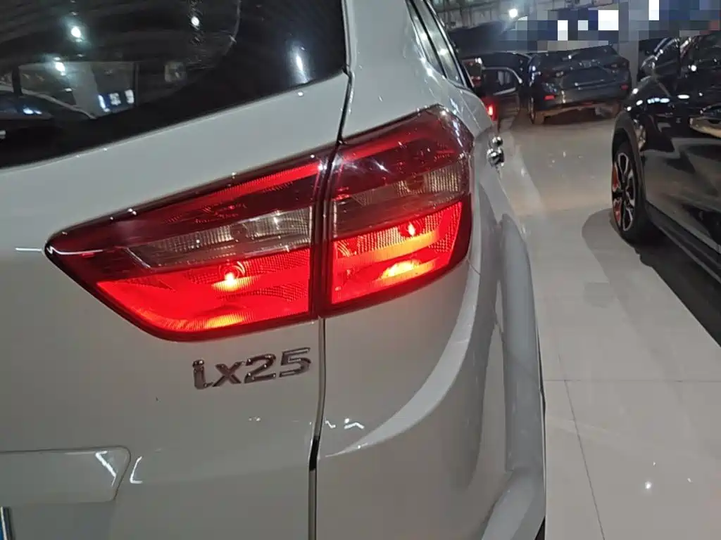 Hyundai ix25 — миниатюра 8
