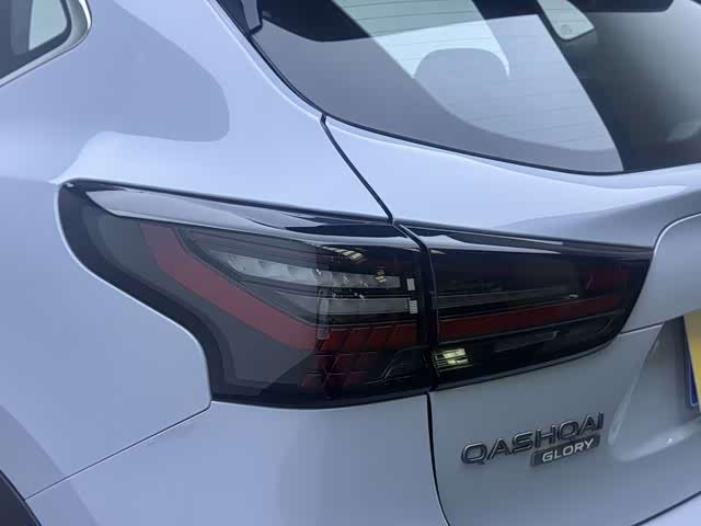 Nissan Qashqai 2.0 л 2024 г. Голубой, пробег 14800 км