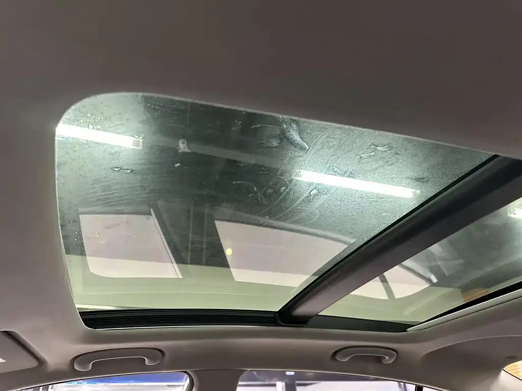Kia K4 — миниатюра 15