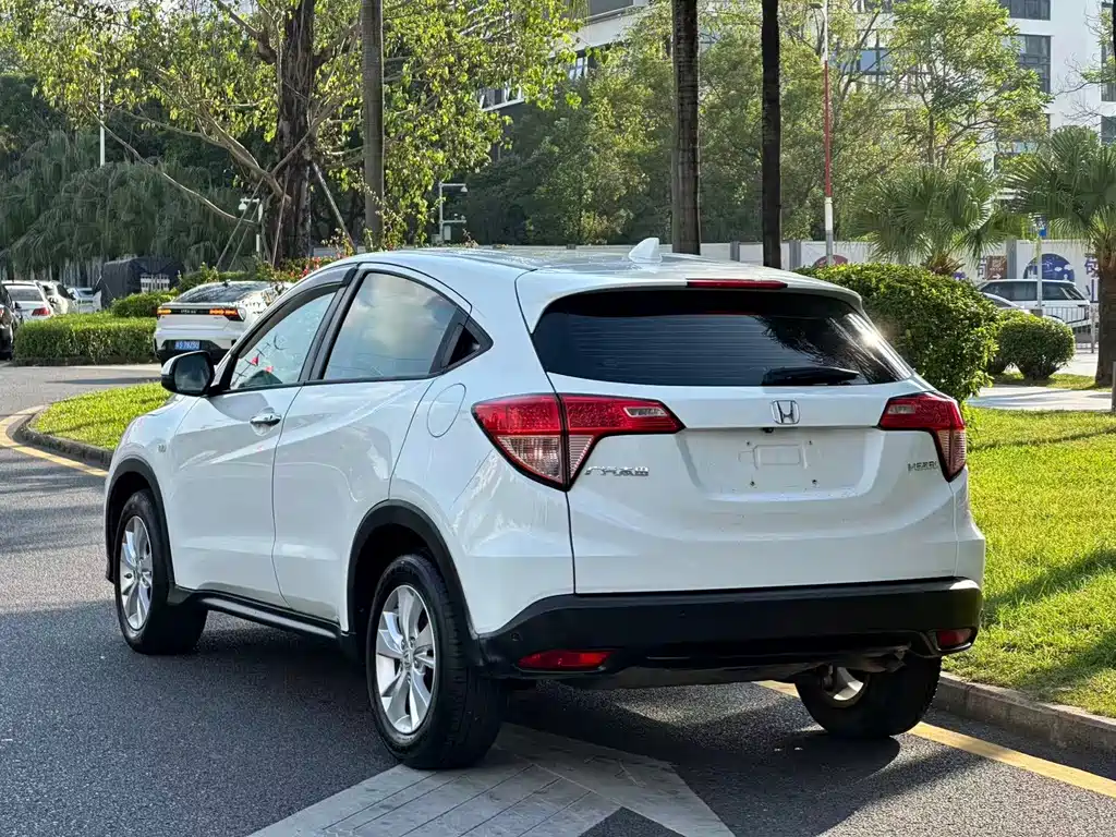 Honda Vezel — миниатюра 7