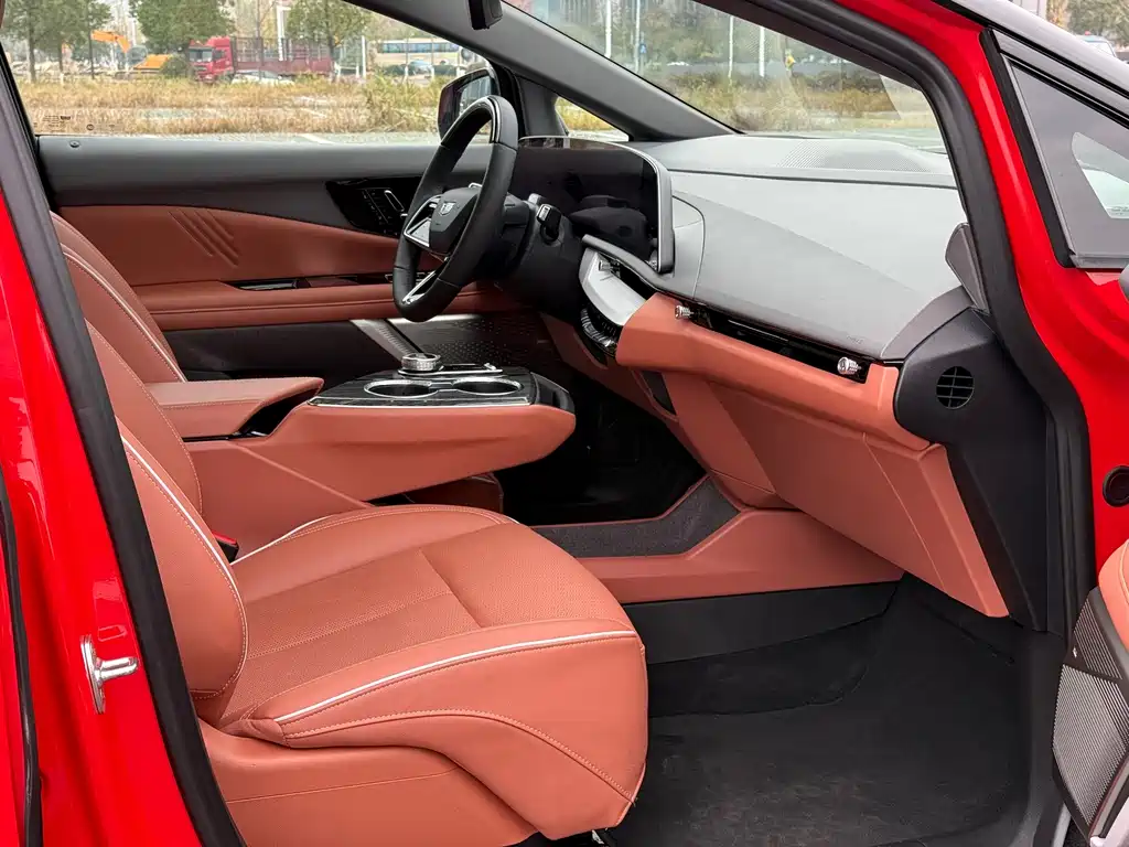 Cadillac IQ — миниатюра 10