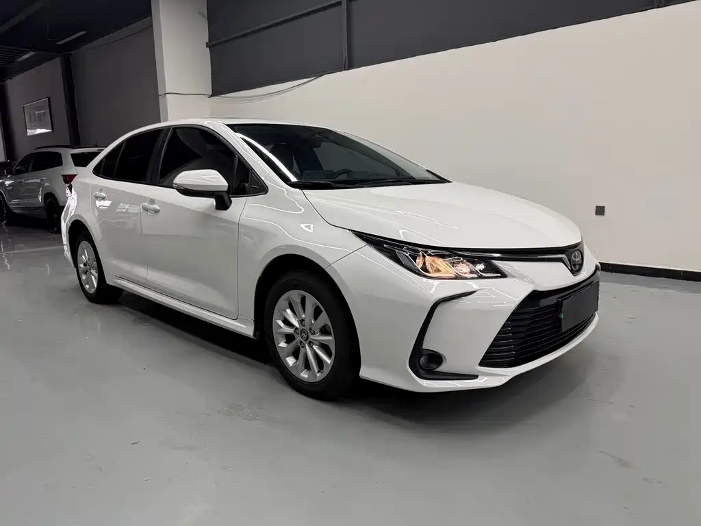 Toyota Corolla — миниатюра 3