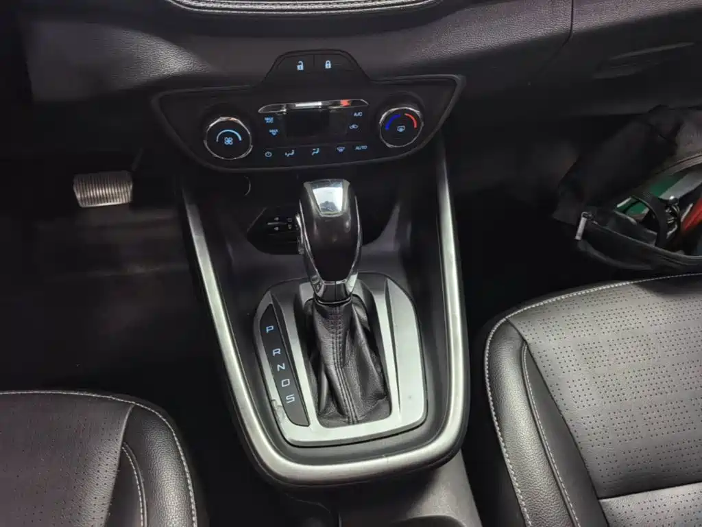 Ford Escort — миниатюра 14