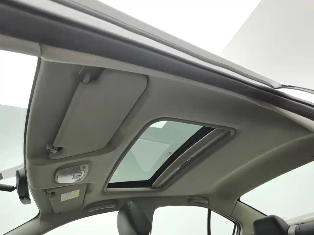 Chevrolet Sail — миниатюра 14