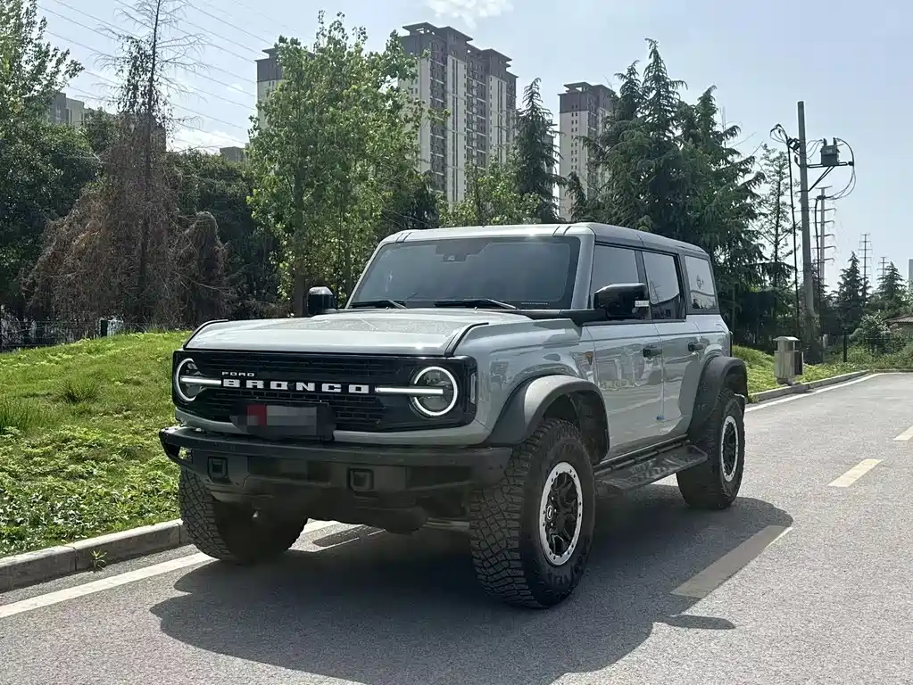 Ford Bronco 2025