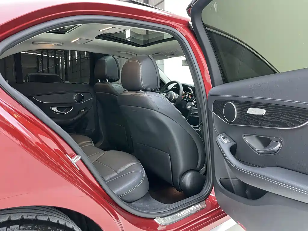 Mercedes-Benz C-Class — миниатюра 24