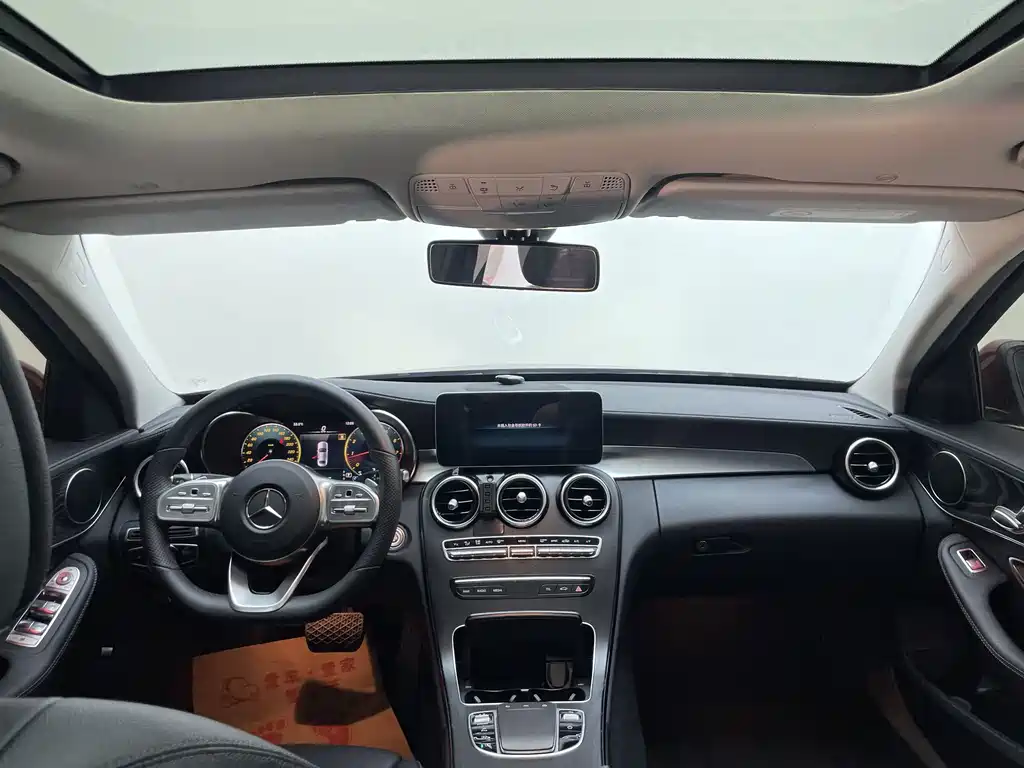 Mercedes-Benz C-Class — миниатюра 21