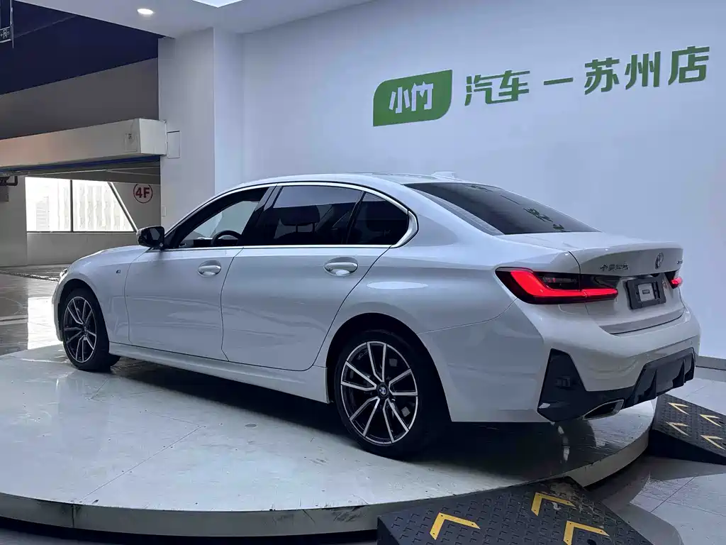 BMW 3 Series — миниатюра 4