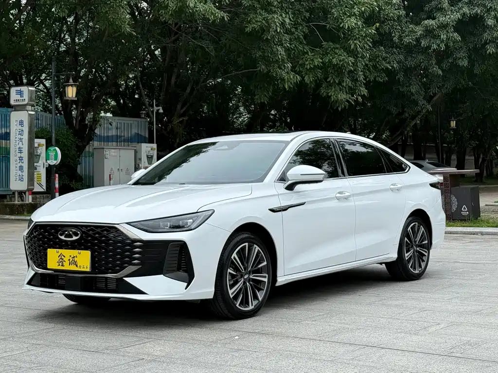 Chery Arrizo 8 PRO