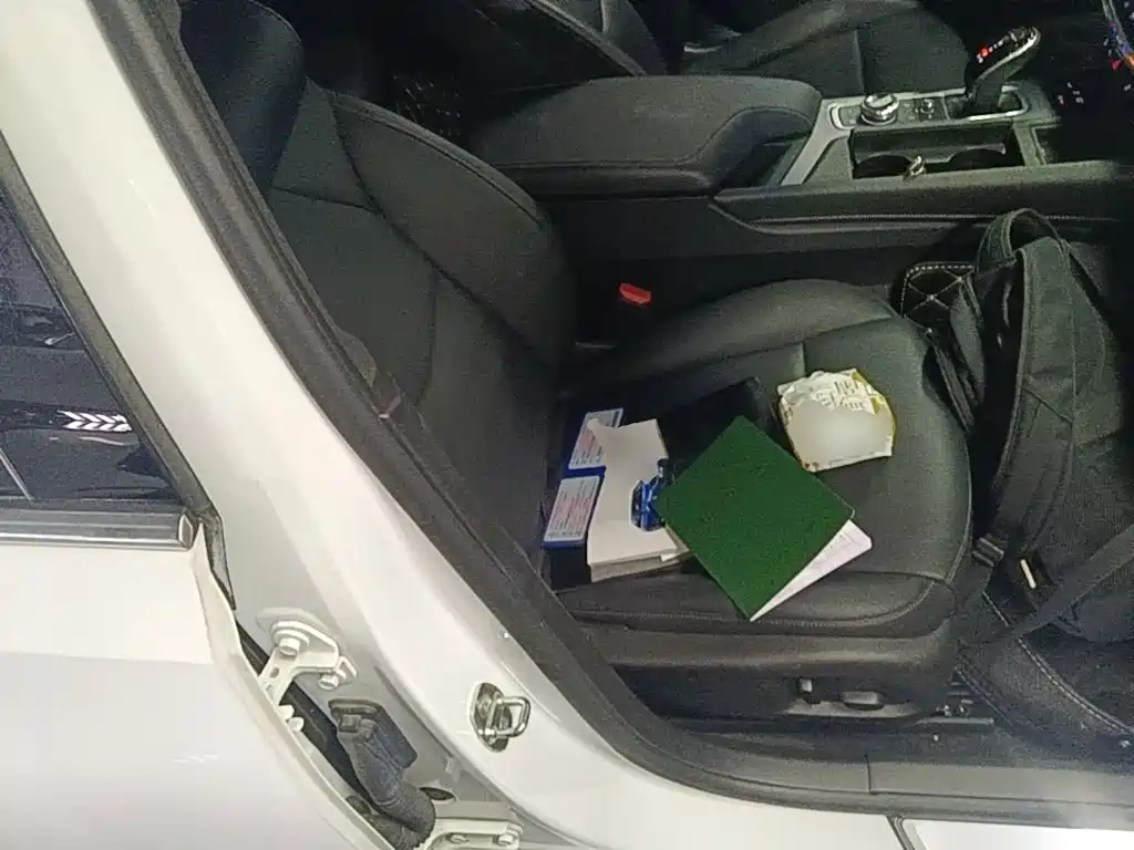 Cadillac CT5 — миниатюра 25