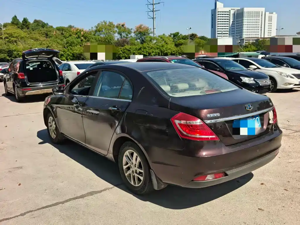 Geely Emgrand — миниатюра 4