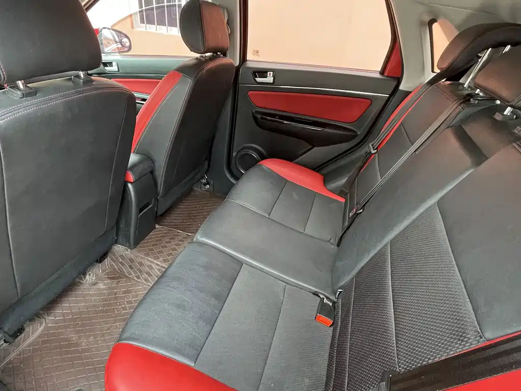 BAIC Senova X25 — миниатюра 7