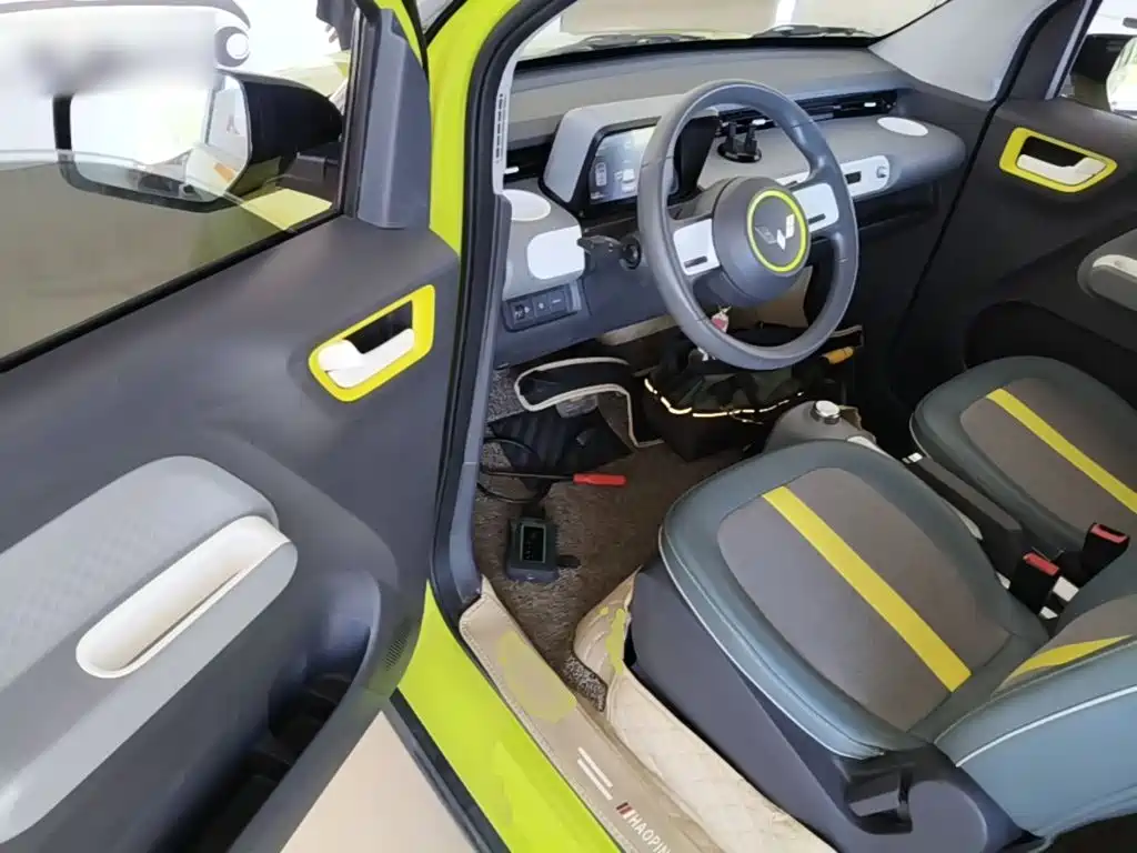 Wuling MINIEV — миниатюра 16