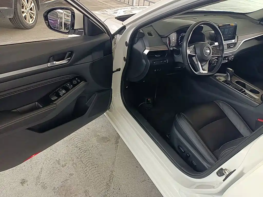 Nissan Teana — миниатюра 16