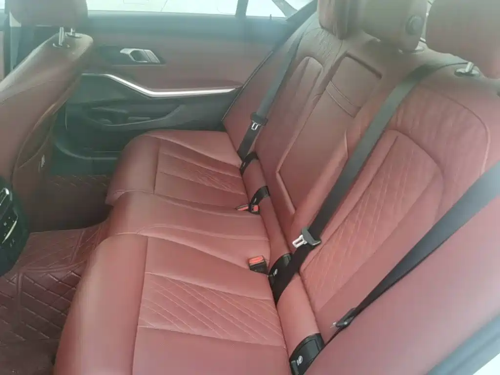 BMW 3 Series — миниатюра 22
