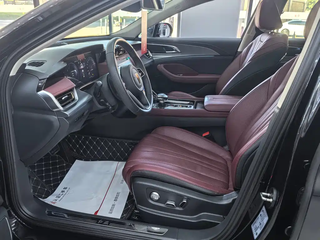 Hongqi H5 2023 2.0T AT