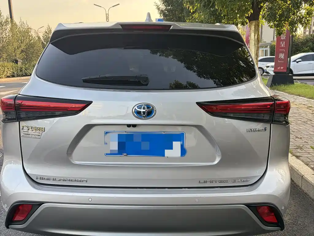 Toyota Highlander — миниатюра 5