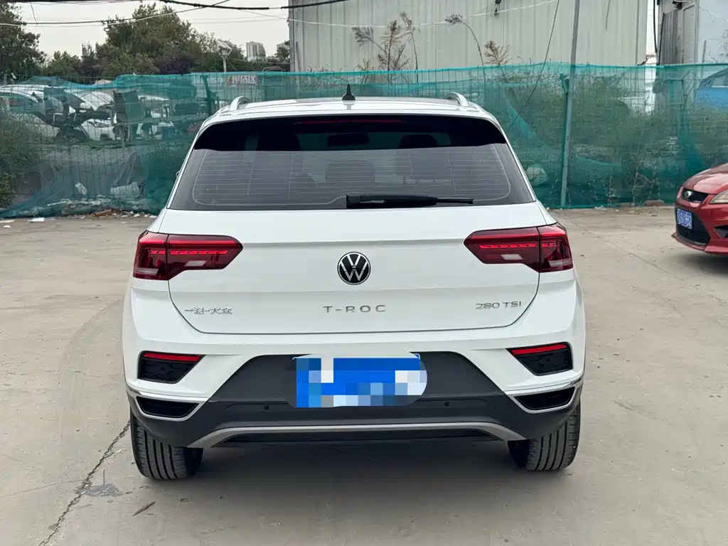 Volkswagen T-Roc — миниатюра 9