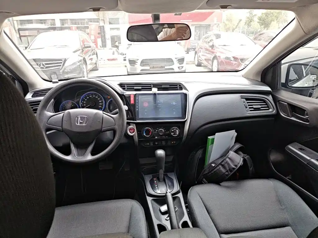Honda City — миниатюра 10