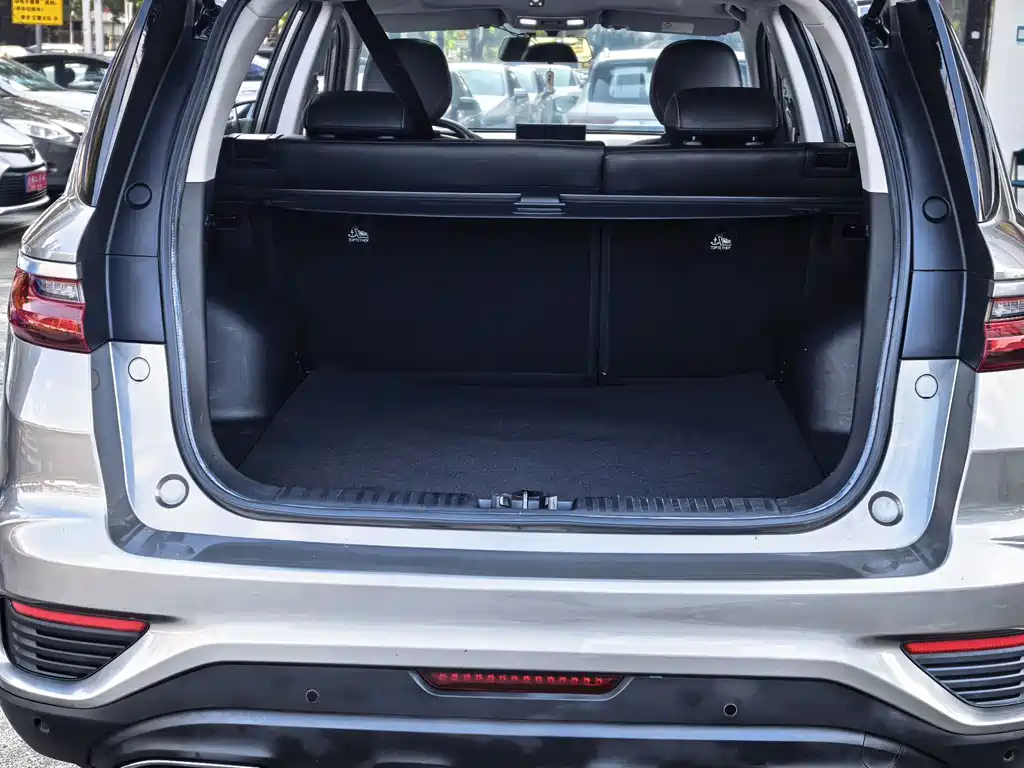 Geely Vision X6 — миниатюра 10