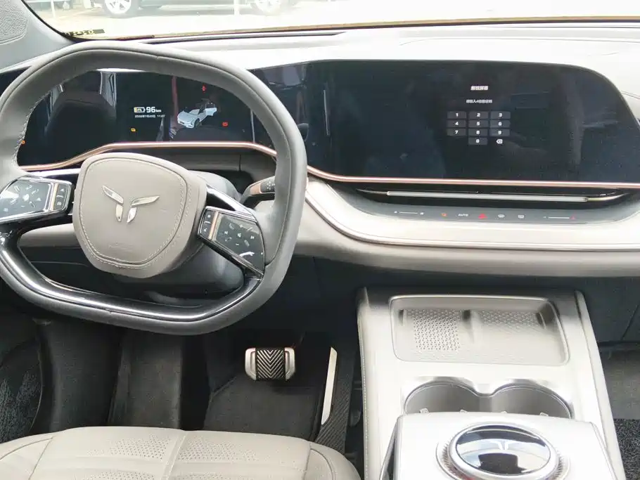 Hongqi Hongqi Tiangong 08 — миниатюра 12