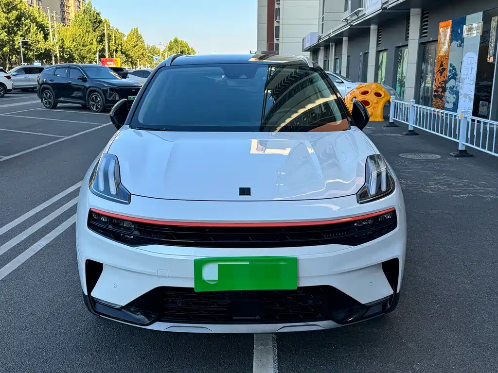 Lynk & Co 06 — миниатюра 2