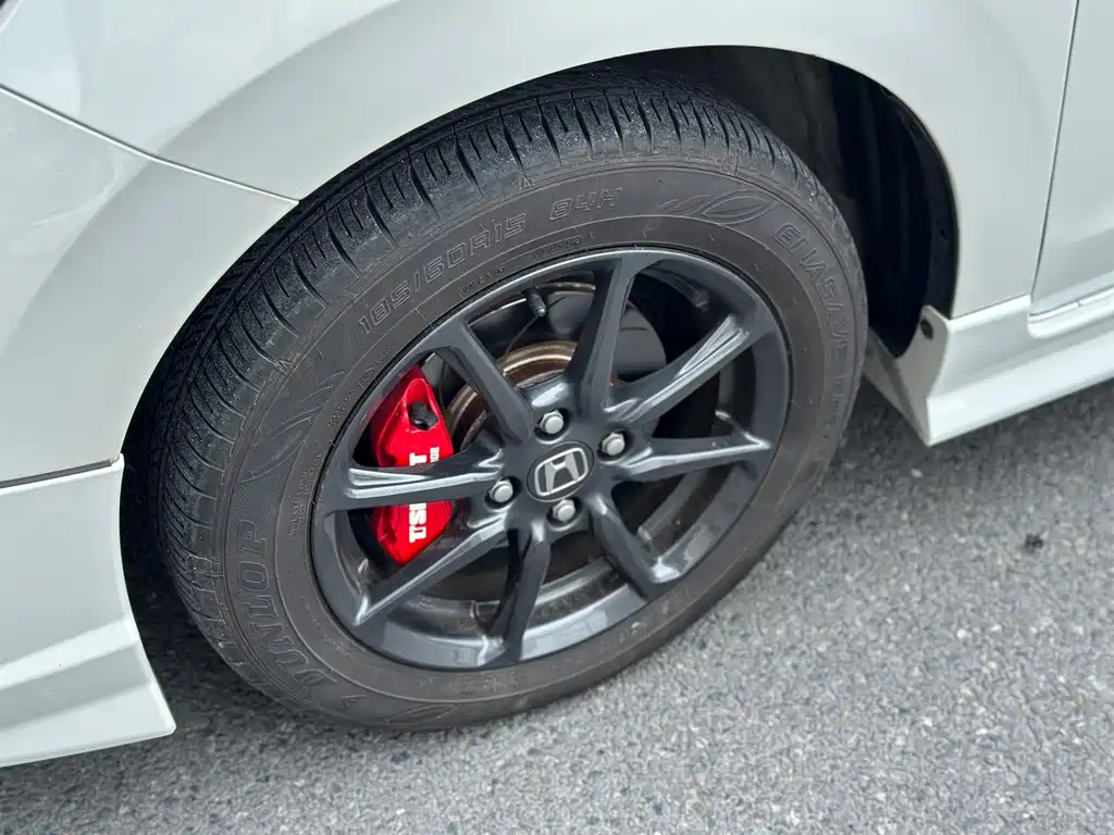 Honda Fit — миниатюра 16