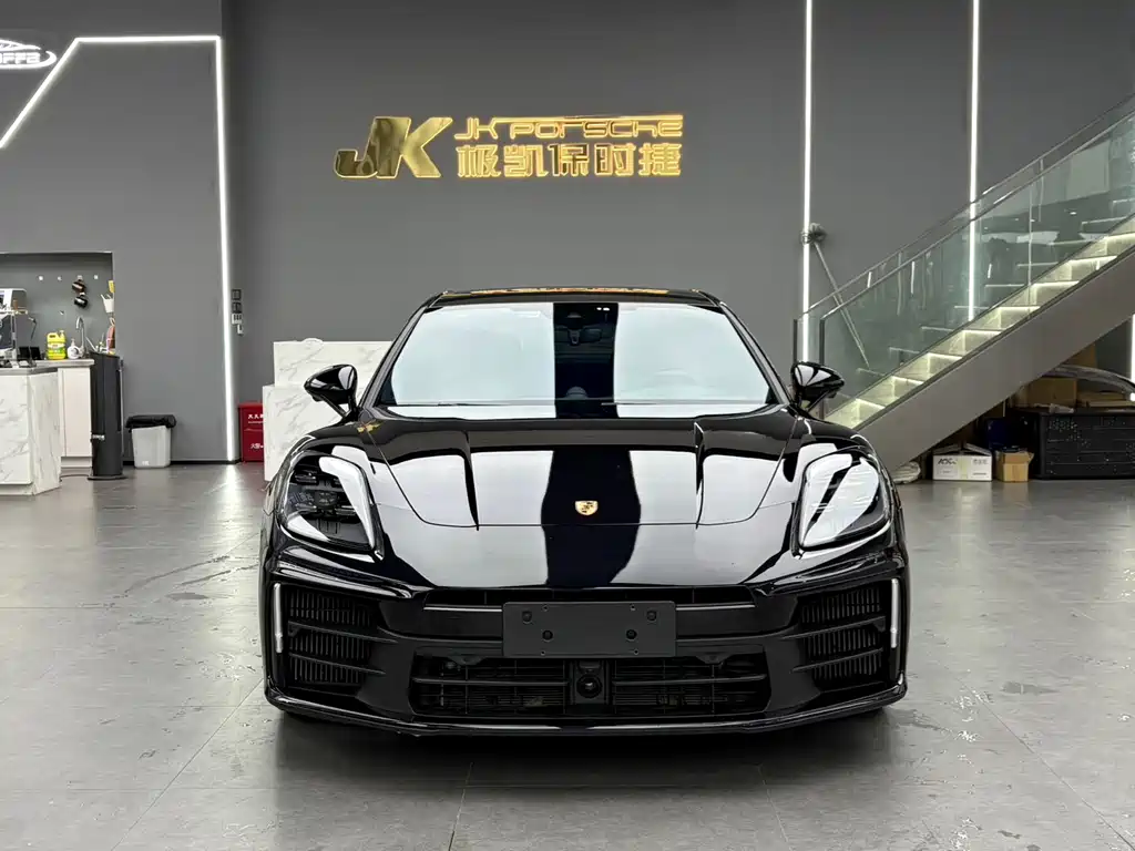 Porsche Panamera — миниатюра 2