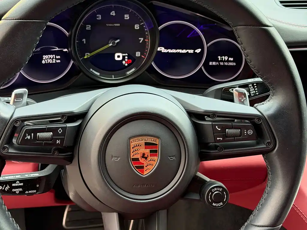 Porsche Panamera Hybrid — миниатюра 6