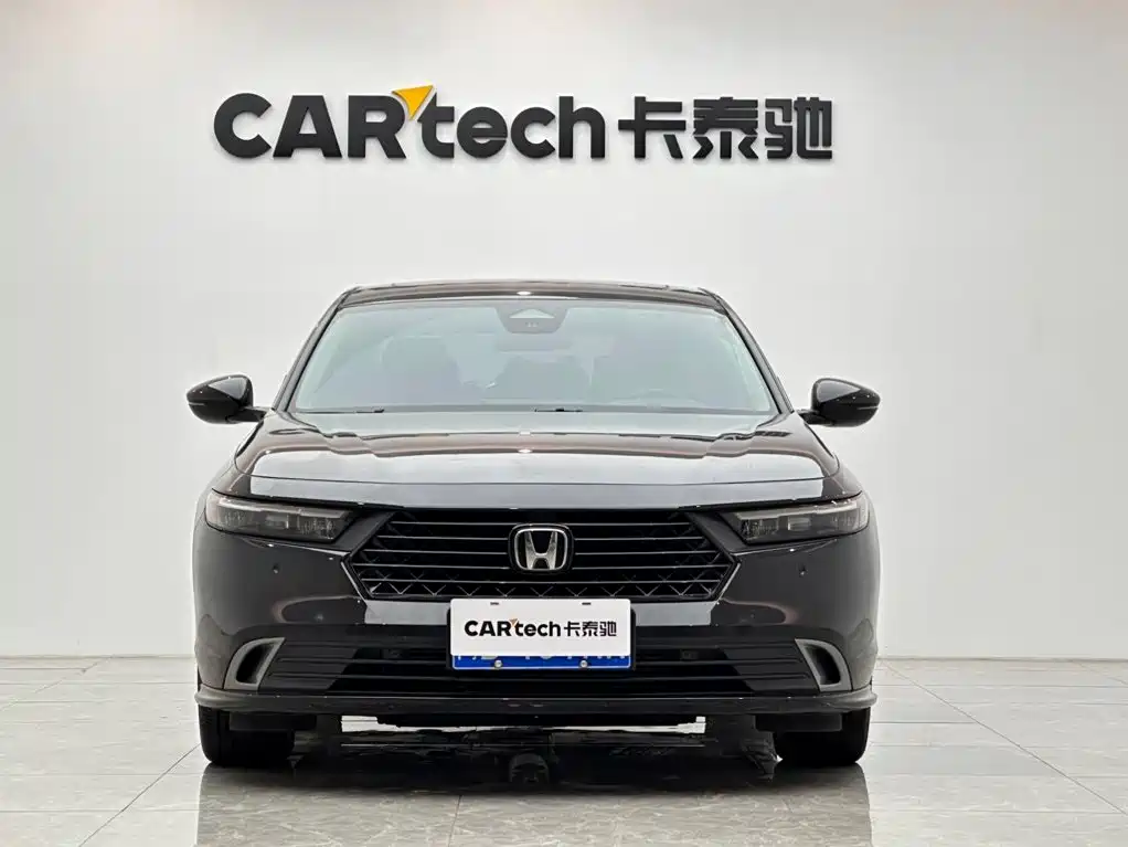 Honda Accord — миниатюра 7