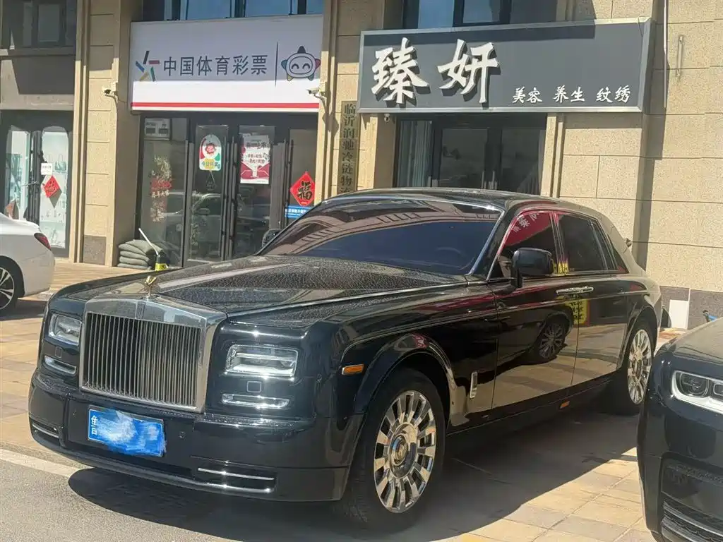 Rolls-Royce Phantom 2011